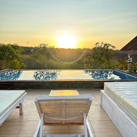 Penida Hills Hotel Batununggul ภายนอก รูปภาพ