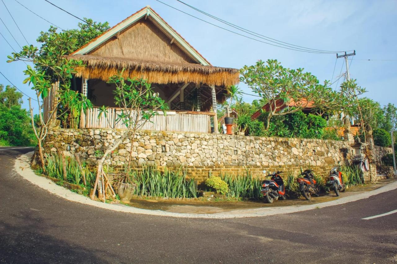 Penida Hills Hotel Batununggul ภายนอก รูปภาพ