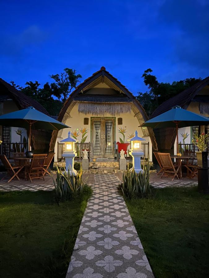 Penida Hills Hotel Batununggul ภายนอก รูปภาพ