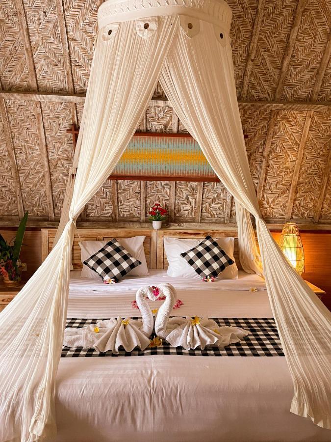 Penida Hills Hotel Batununggul ภายนอก รูปภาพ