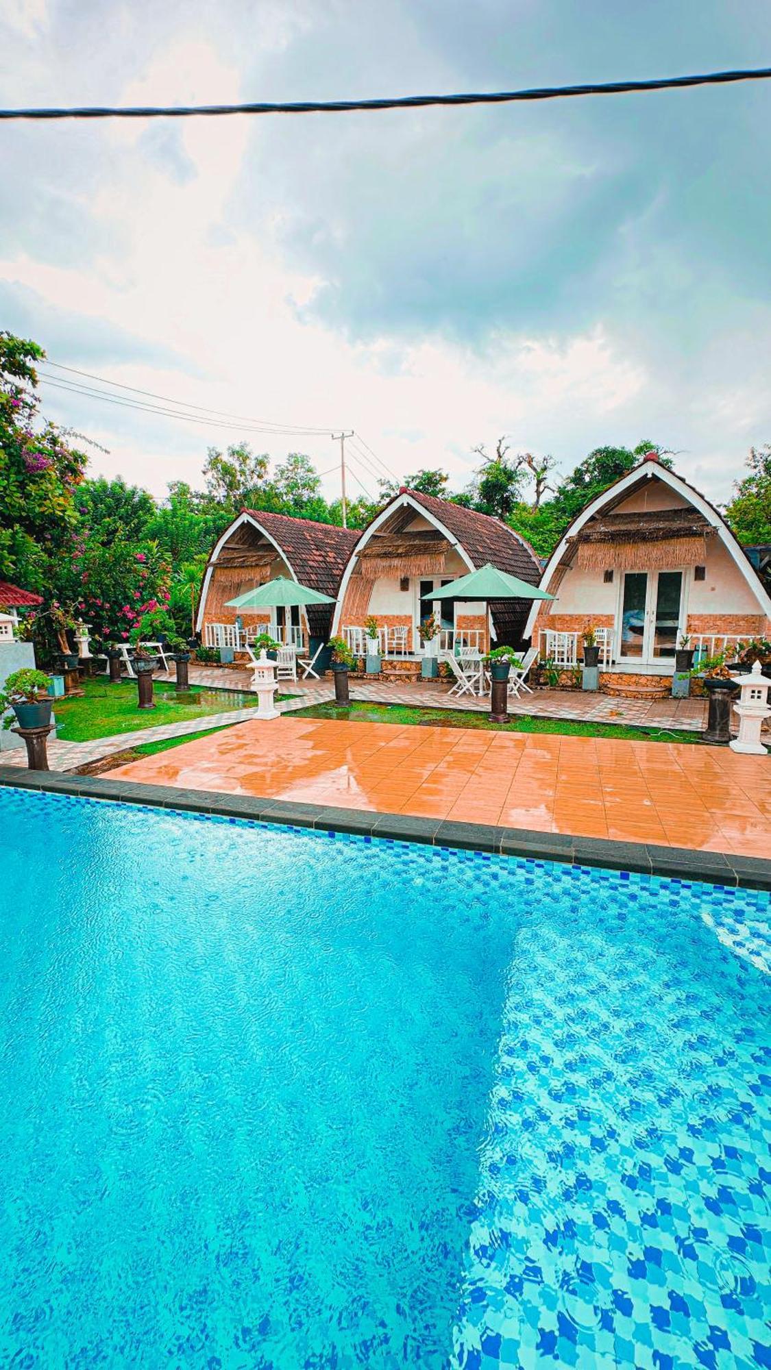 Penida Hills Hotel Batununggul ภายนอก รูปภาพ