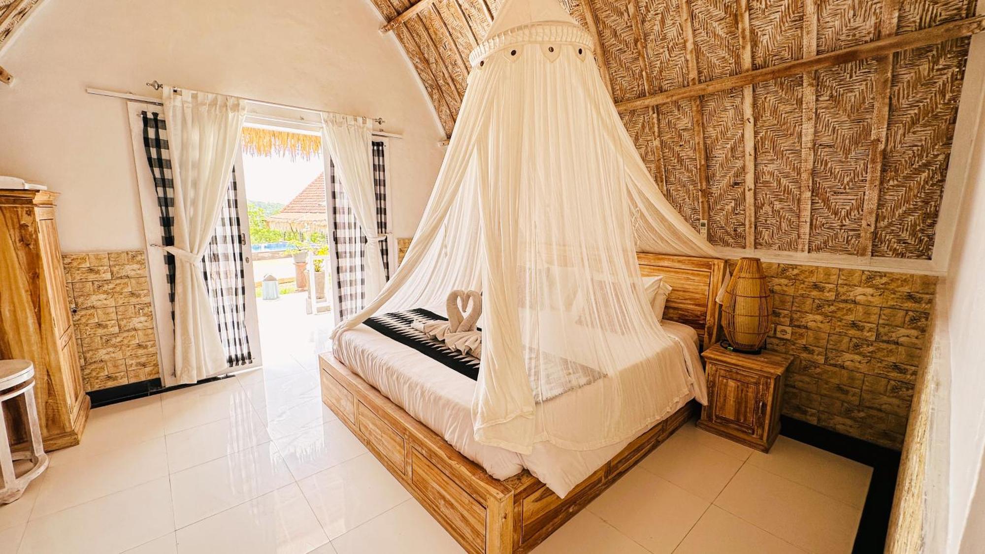 Penida Hills Hotel Batununggul ภายนอก รูปภาพ
